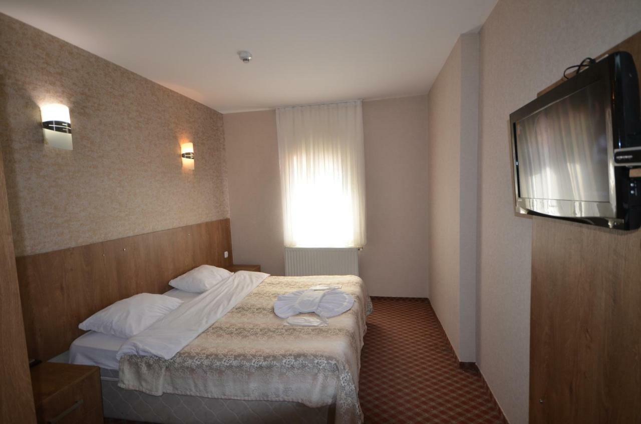 Bildik Hotel Sarıkamış Kültér fotó